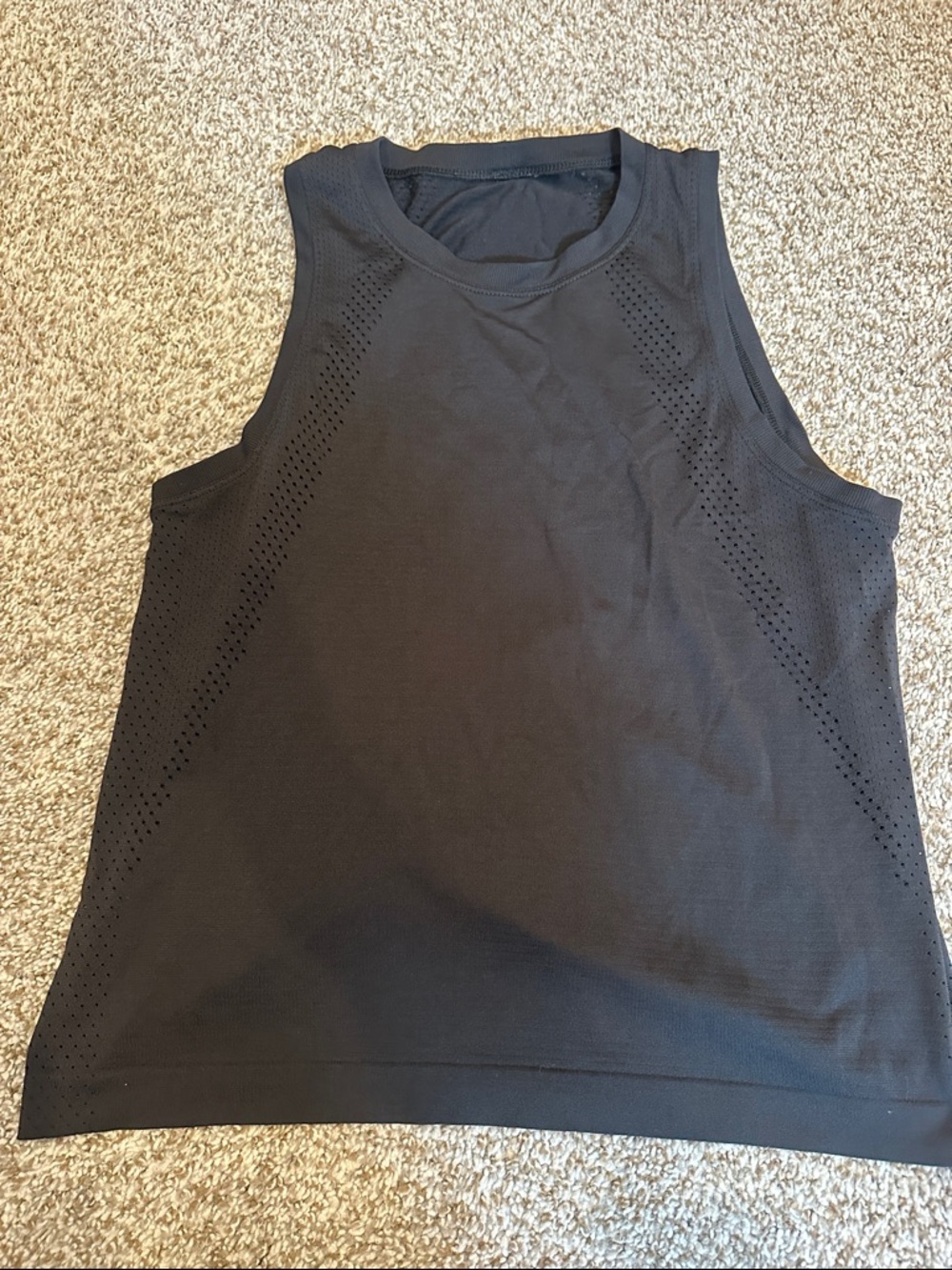 Lululemon athletica black tank top size 4